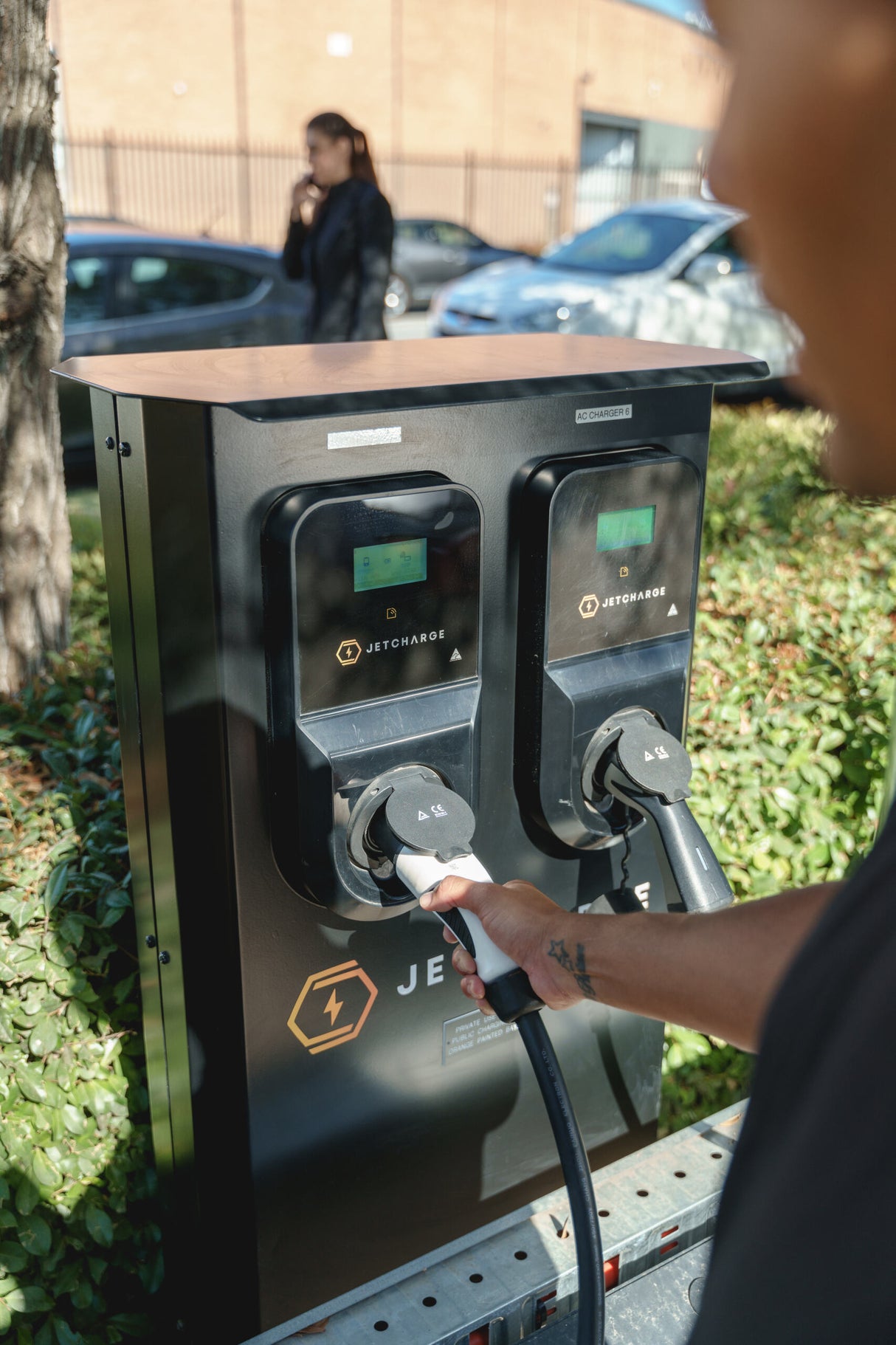 ChargeMate Pedestal | Dual | Side-by-Side