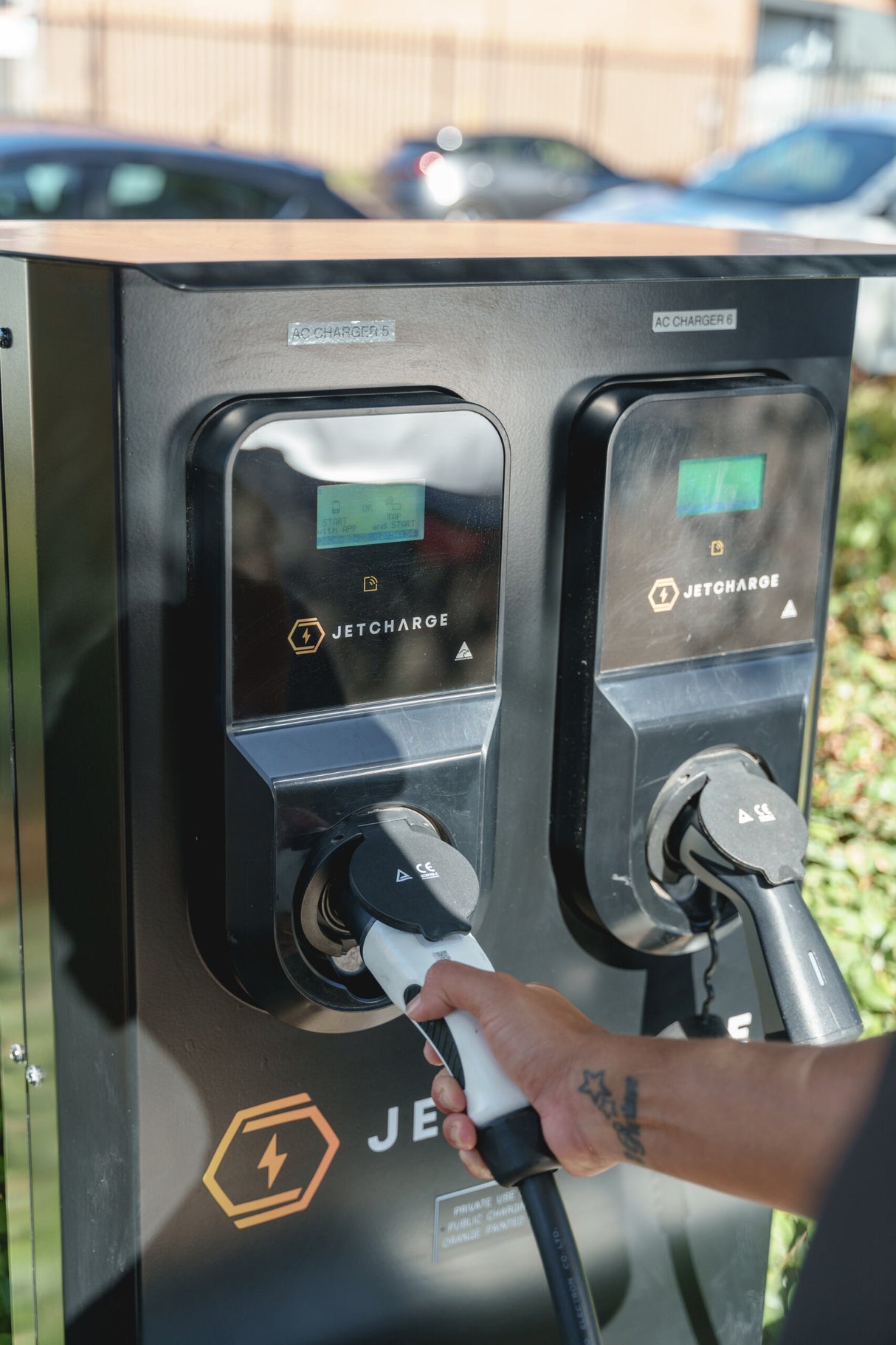 ChargeMate Pedestal | Dual | Side-by-Side | GREY