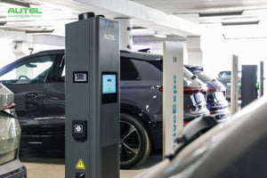 Autel Maxicharger AC Ultra Street | 2 x 22kW | Dual Port | Socket